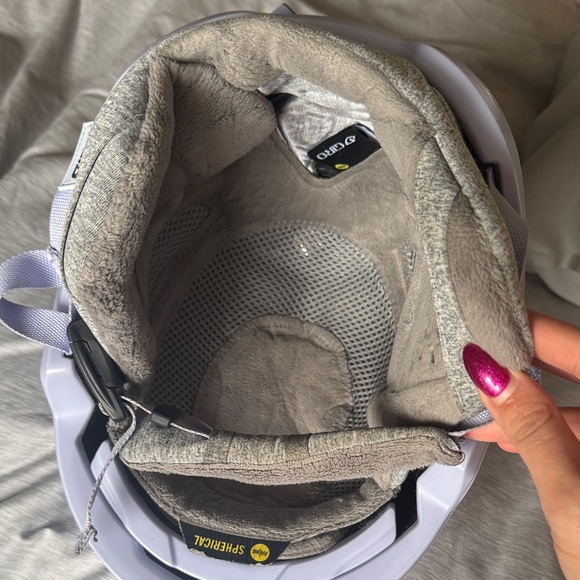 Giro (Mips) Lilac Snow Helmet Size Small - Picture 7 of 7